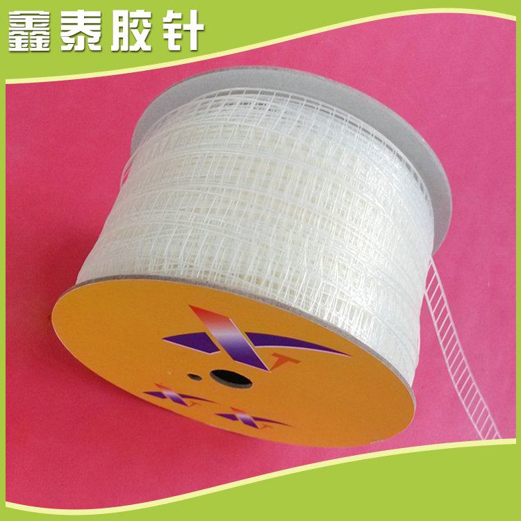 梯形膠釘